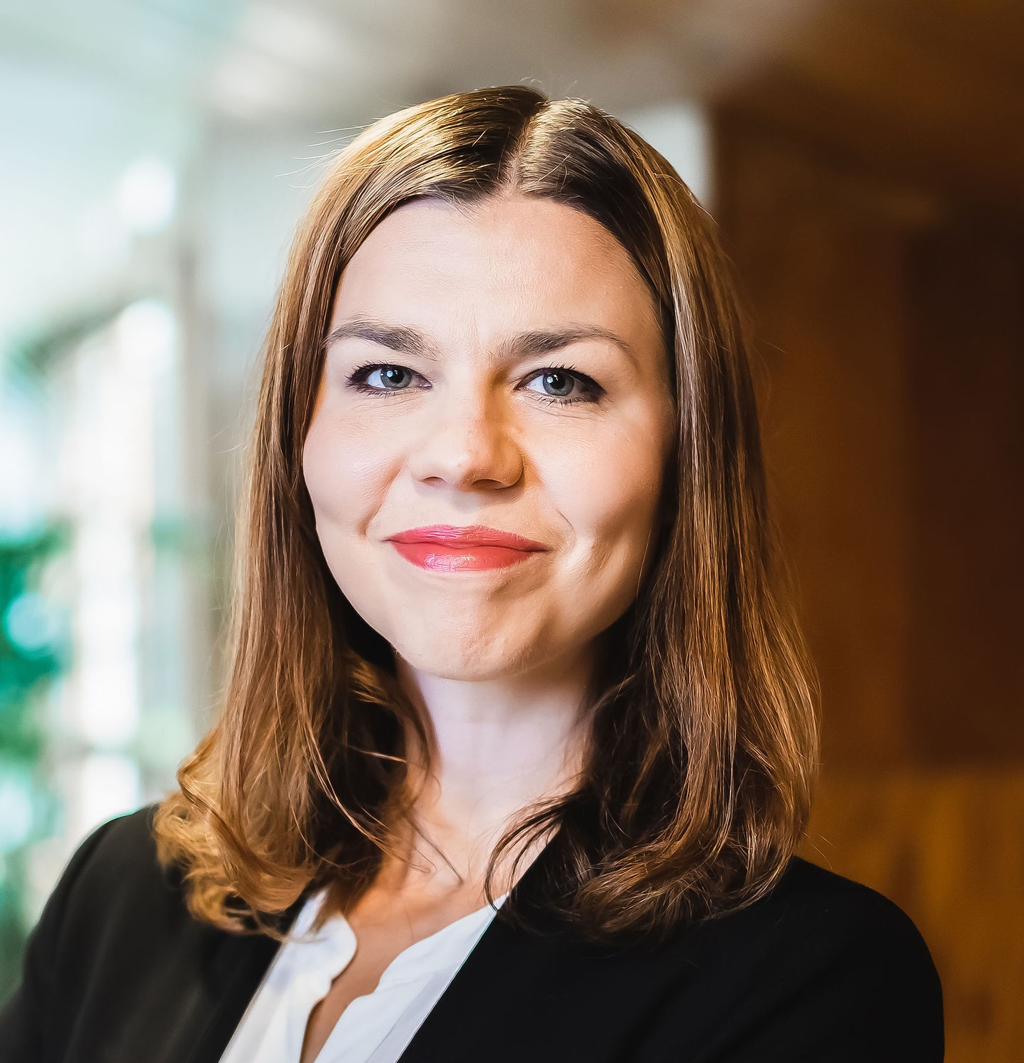 Prof. Eve Eisenschmidt